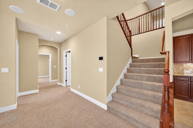 691 Lefevre Dr, Folsom, CA 95630