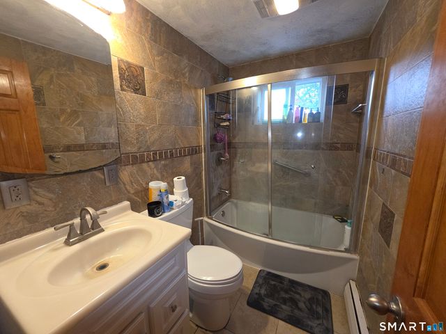 8 Matthew Road, East Hartford, CT 06108