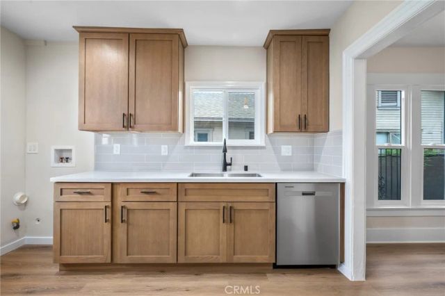 6030 Madden, Los Angeles, CA 90043