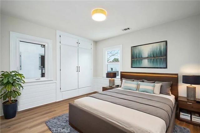 6030 Madden, Los Angeles, CA 90043