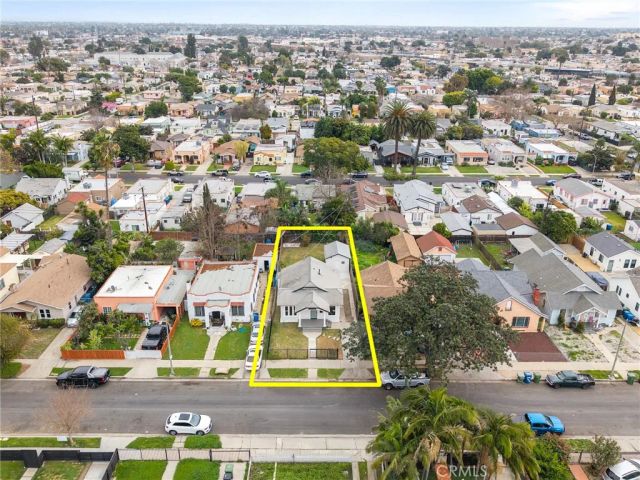 6030 Madden, Los Angeles, CA 90043