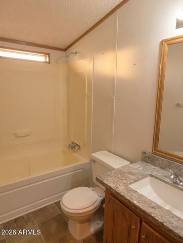 8427 W GLENDALE Avenue 183, Glendale, AZ 85305