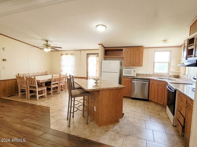8427 W GLENDALE Avenue 183, Glendale, AZ 85305