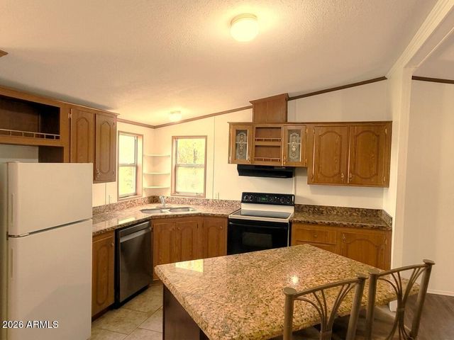 8427 W GLENDALE Avenue 183, Glendale, AZ 85305