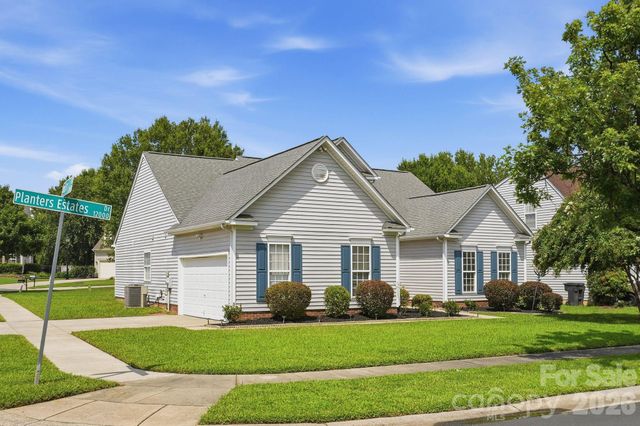 12003 Planters Estates Drive, Charlotte, NC 28278