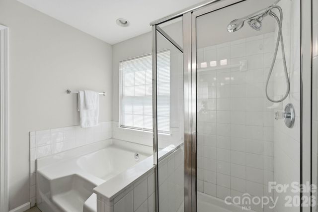 12003 Planters Estates Drive, Charlotte, NC 28278