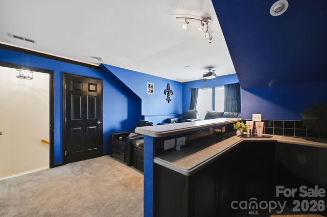 12003 Planters Estates Drive, Charlotte, NC 28278