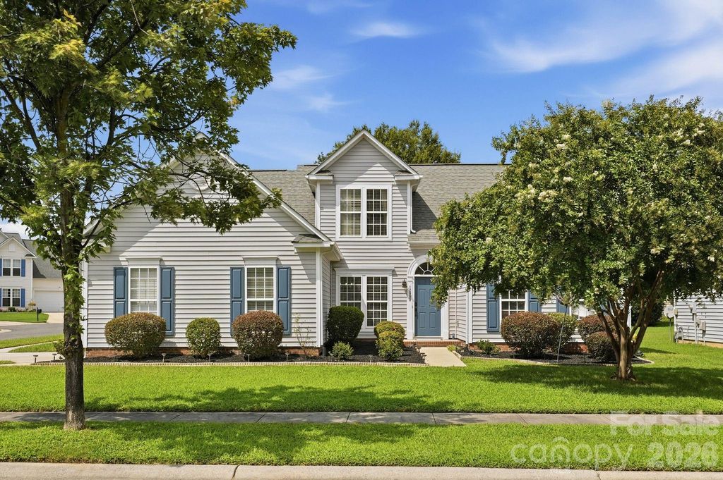 12003 Planters Estates Drive, Charlotte, NC 28278