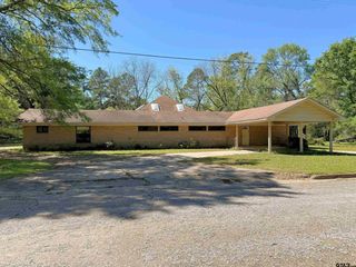 201 Parkview St., Pittsburg, TX 75686