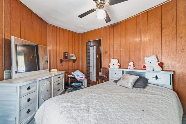 1307 Hays St, Homestead, PA 15120