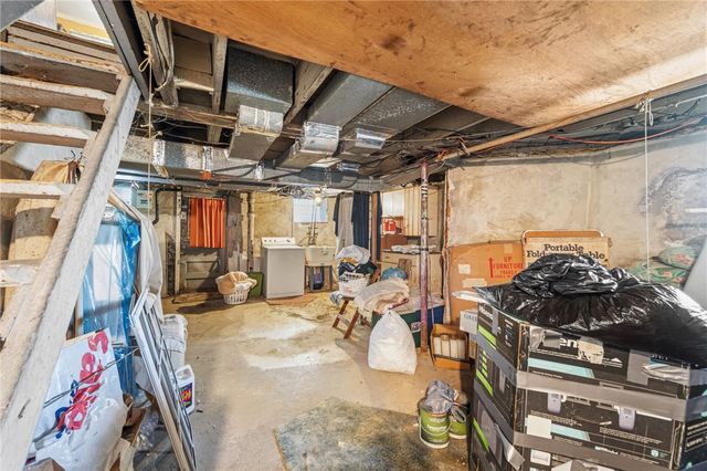 1307 Hays St, Homestead, PA 15120