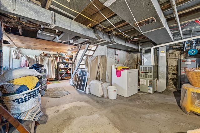 1307 Hays St, Homestead, PA 15120