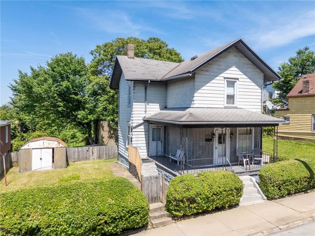 1307 Hays St, Homestead, PA 15120