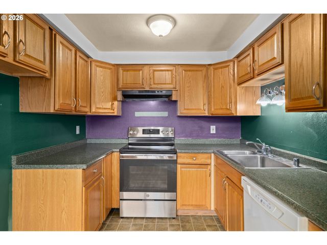 3419 E 21ST St F11, Vancouver, WA 98661