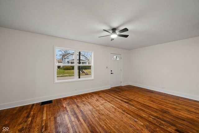 210 W 1st Street, Greensburg, IN 47240