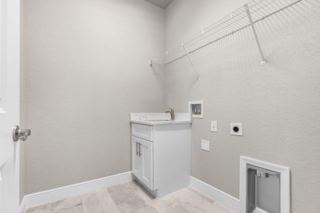 1207 Andover Drive, Banyan Village, Labelle, FL 33935