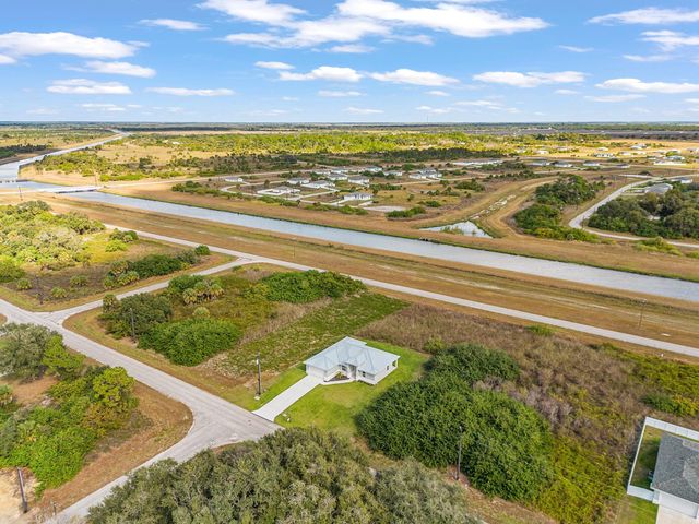 1207 Andover Drive, Banyan Village, Labelle, FL 33935