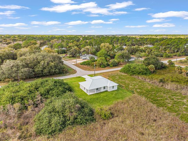 1207 Andover Drive, Banyan Village, Labelle, FL 33935