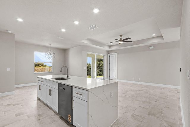 1207 Andover Drive, Banyan Village, Labelle, FL 33935