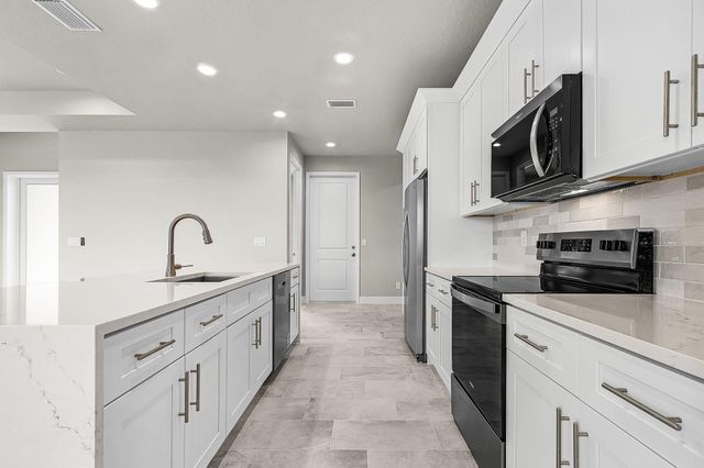 1207 Andover Drive, Banyan Village, Labelle, FL 33935