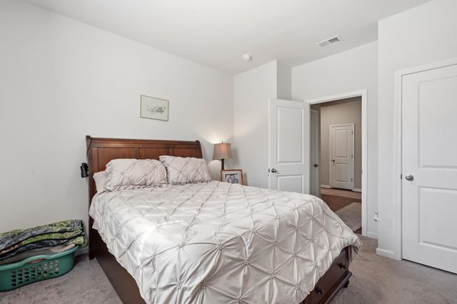 425 Royal Arch Dr., Conway, SC 29526