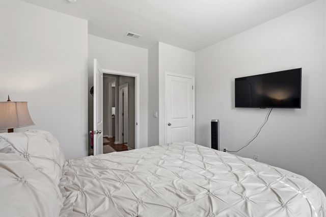 425 Royal Arch Dr., Conway, SC 29526