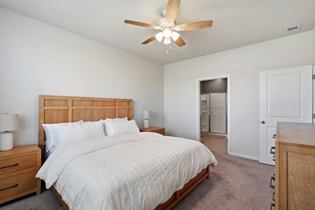 425 Royal Arch Dr., Conway, SC 29526