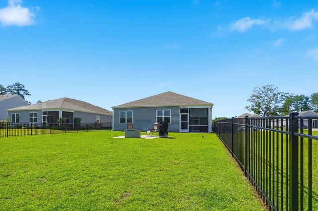 425 Royal Arch Dr., Conway, SC 29526