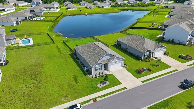 425 Royal Arch Dr., Conway, SC 29526