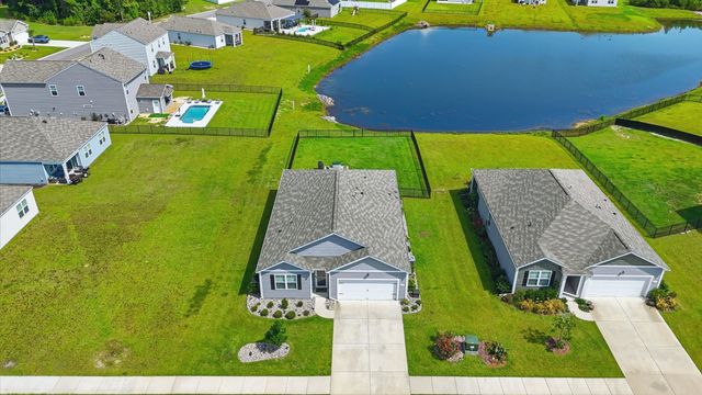 425 Royal Arch Dr., Conway, SC 29526
