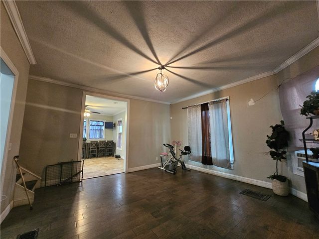 634 Pennsylvania Avenue, Elmira City, NY 14904