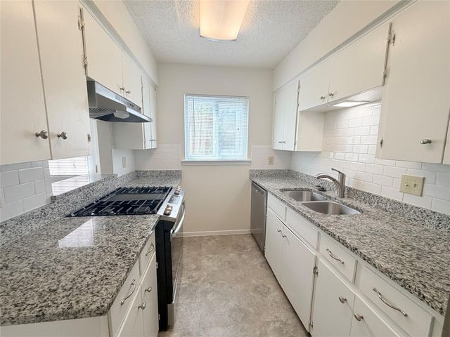 4520 Depew Ave A, Austin, TX 78751