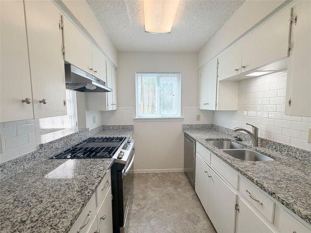 4520 Depew Ave A, Austin, TX 78751