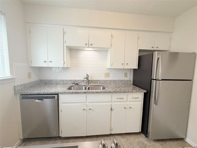 4520 Depew Ave A, Austin, TX 78751