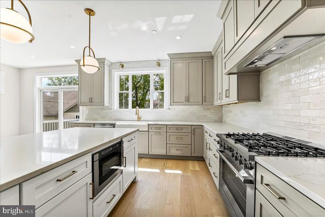 738 S MATLACK ST, West Chester, PA 19382