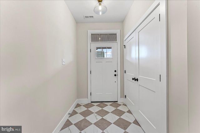 738 S MATLACK ST, West Chester, PA 19382