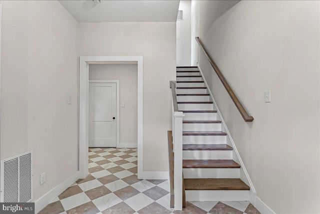 738 S MATLACK ST, West Chester, PA 19382