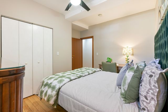 3908 W Ainslie Street G, Chicago, IL 60625