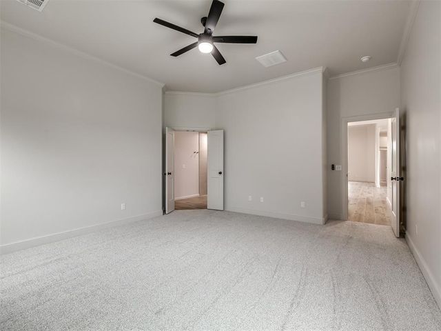 2114 W Cole Drive, Mustang, OK 73064