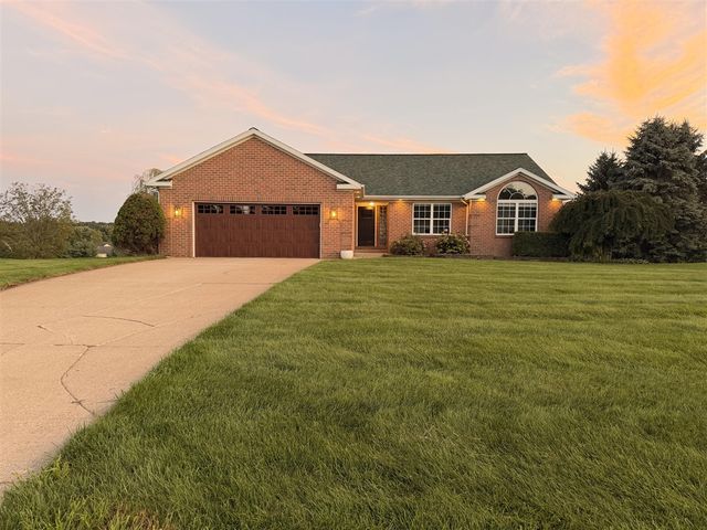 5870 Terrace Ridge Drive, Rockford, MI 49341