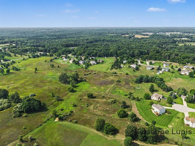 5870 Terrace Ridge Drive, Rockford, MI 49341