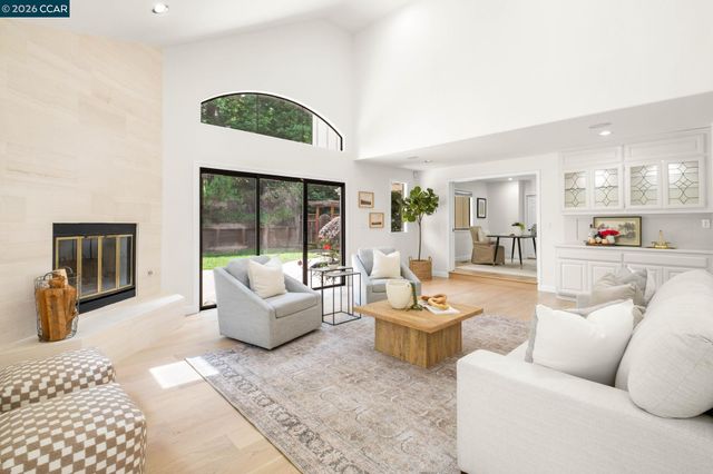 4249 Golden Oak Ct, Danville, CA 94506