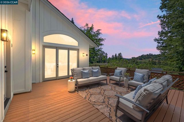 4249 Golden Oak Ct, Danville, CA 94506