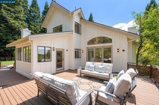 4249 Golden Oak Ct, Danville, CA 94506