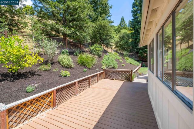 4249 Golden Oak Ct, Danville, CA 94506