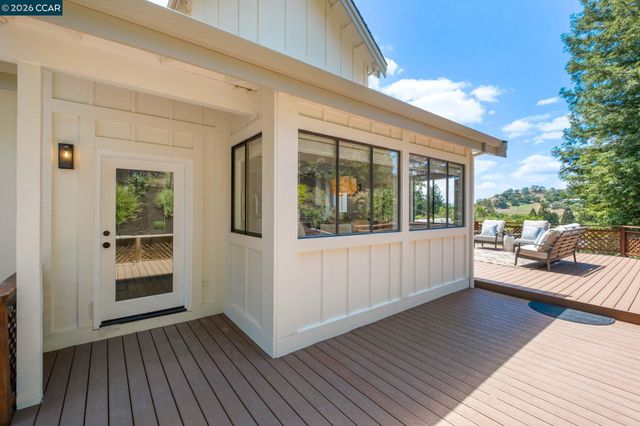 4249 Golden Oak Ct, Danville, CA 94506
