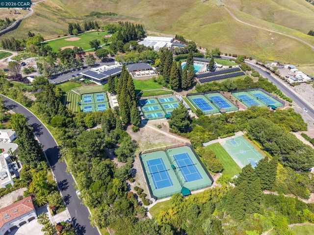 4249 Golden Oak Ct, Danville, CA 94506