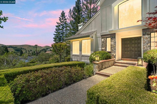 4249 Golden Oak Ct, Danville, CA 94506