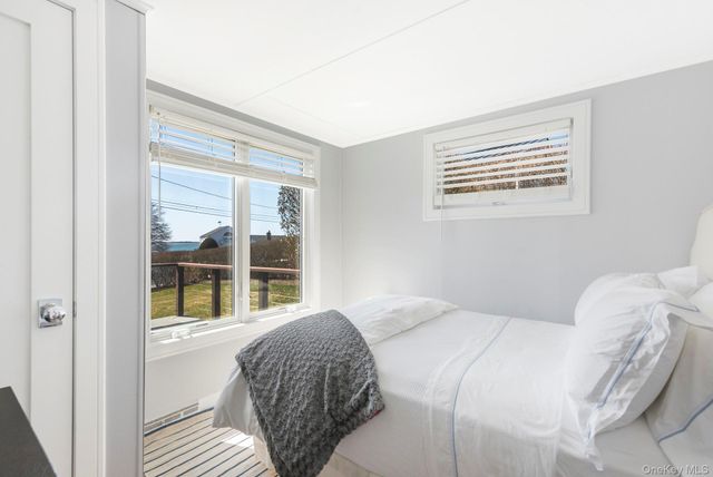 23 Landing Lane, Southampton, NY 11968