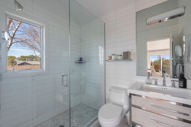 23 Landing Lane, Southampton, NY 11968